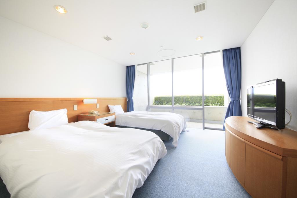 Hotel Toto Seawind Awaji Habitación foto